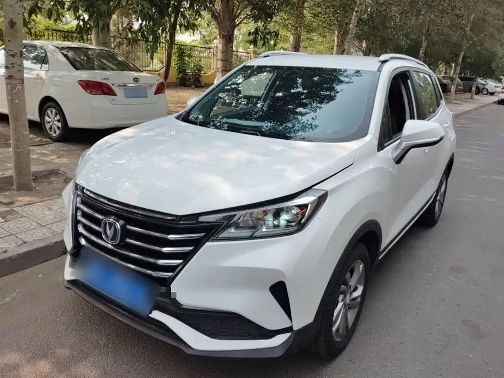 CHANGAN CS15 2019