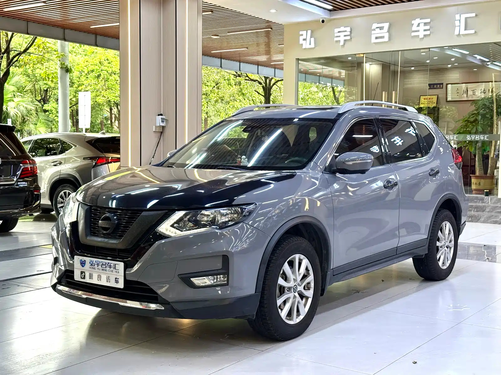 NISSAN X-TRAIL 2019