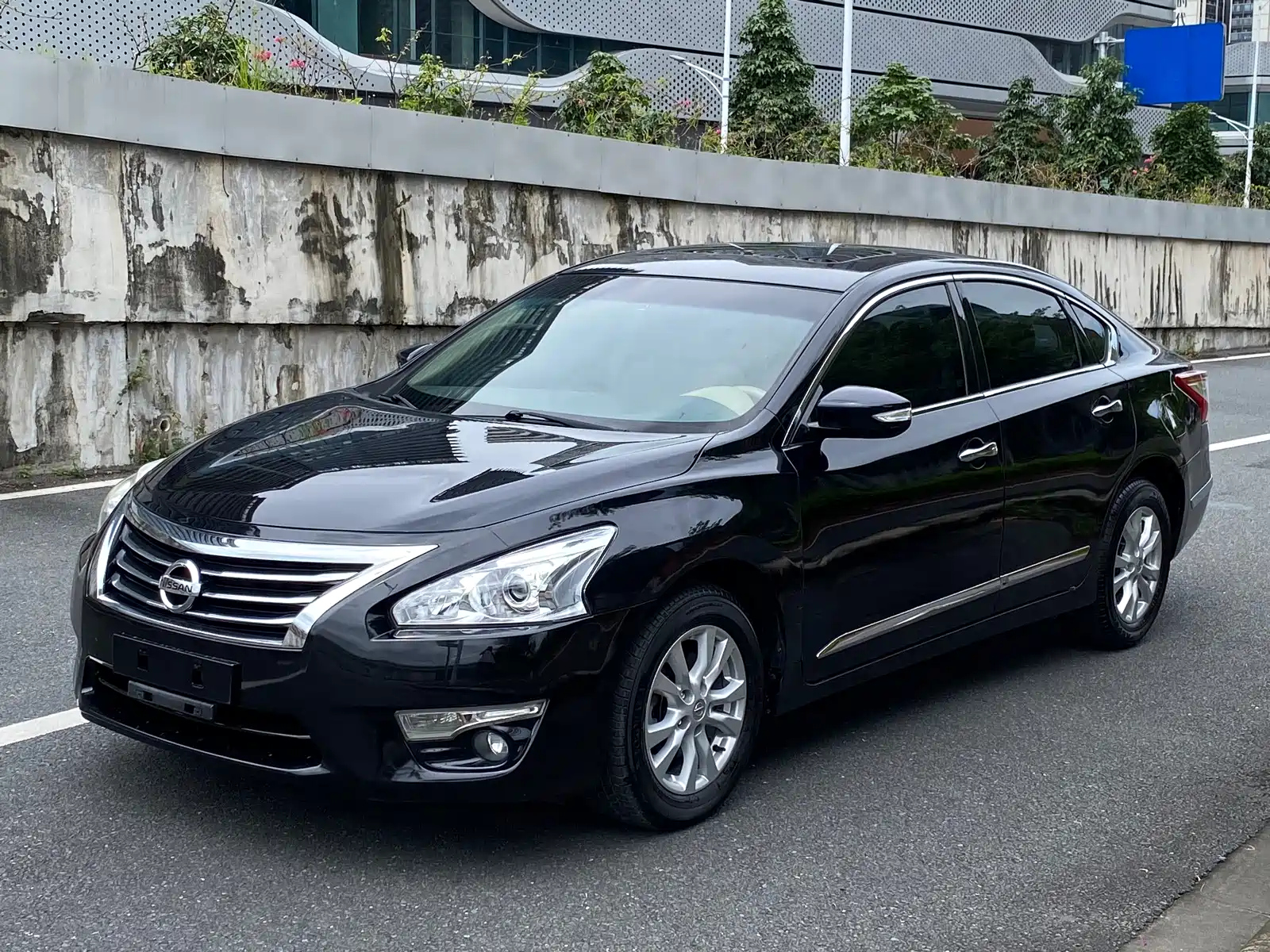NISSAN TEANA 2013