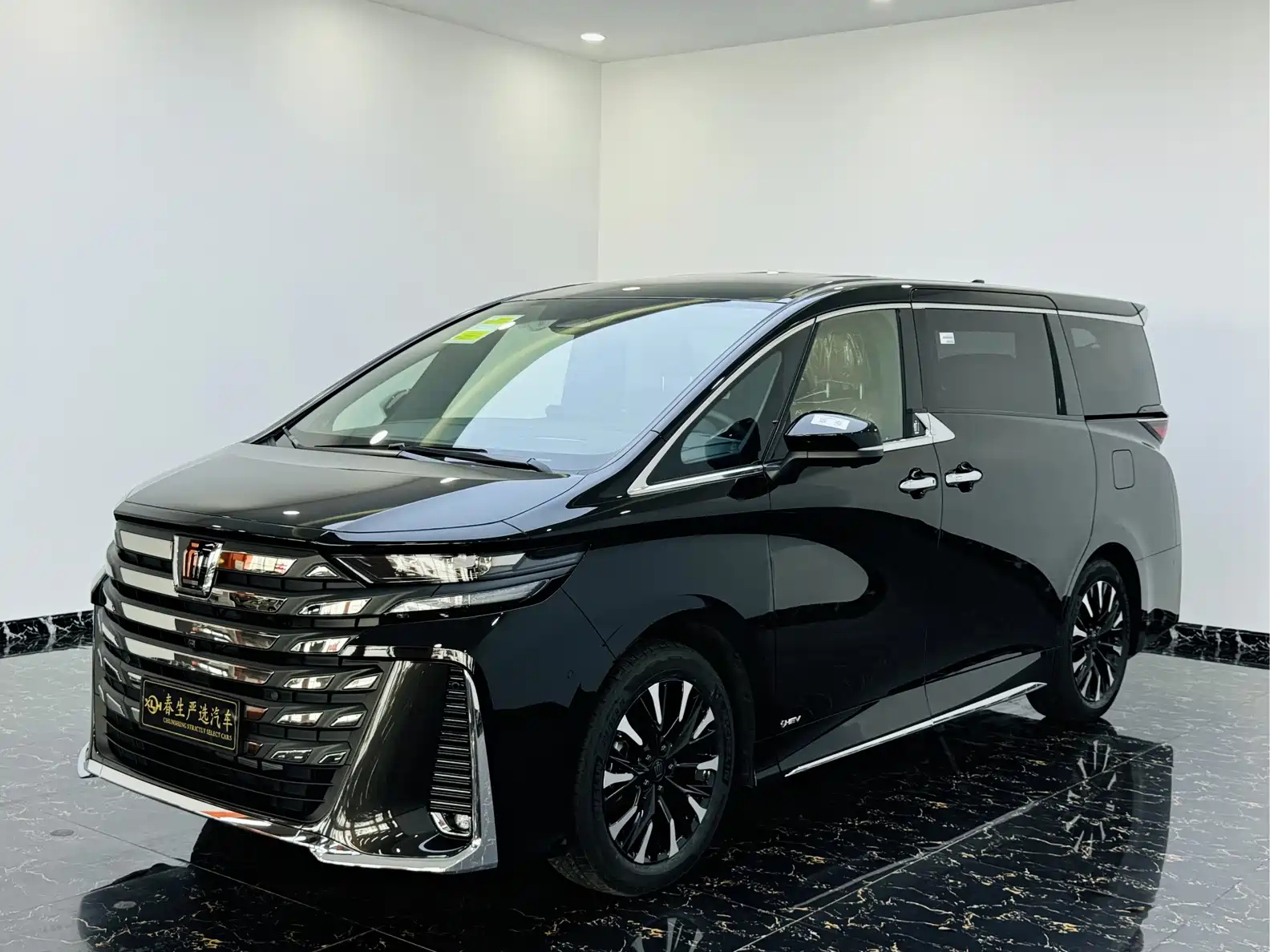 TOYOTA VELLFIRE 2024