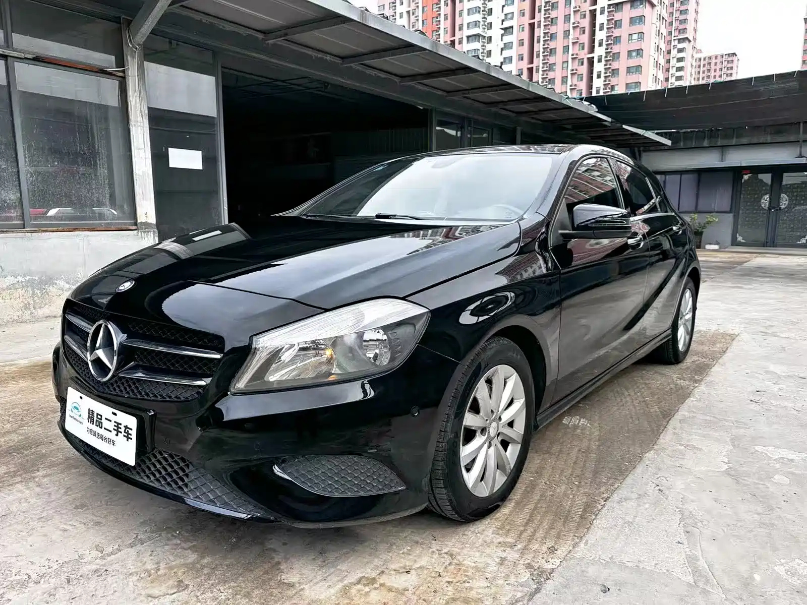MERCEDES BENZ A-CLASS IMPORT 2013