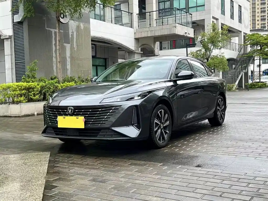 CHANGAN EADO 2024
