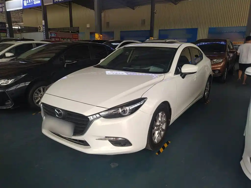 MAZDA 3 AXELA 2017