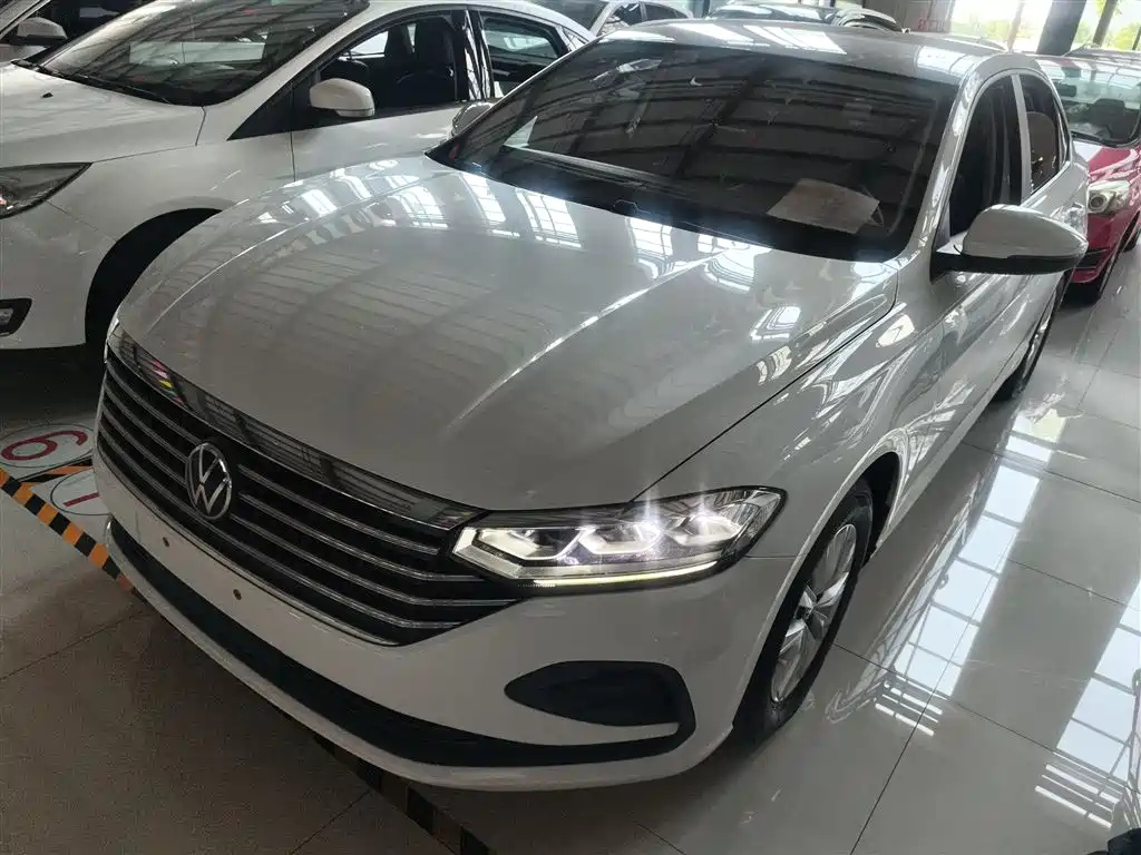 VOLKSWAGEN LAVIDA 2023