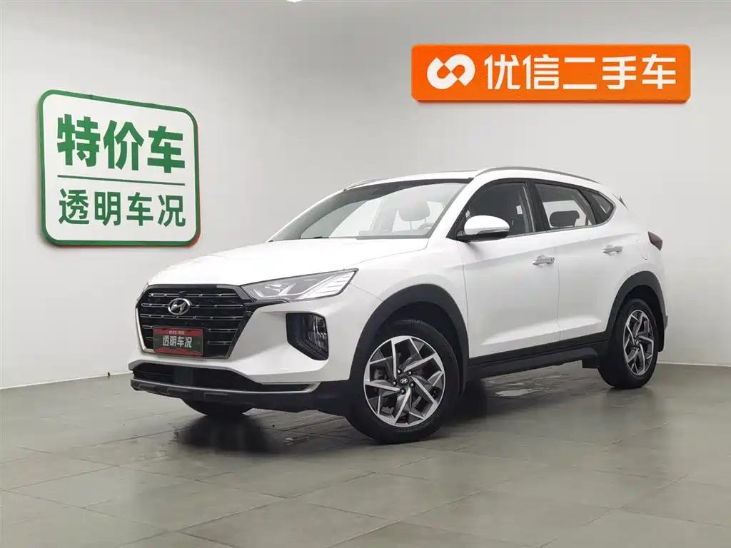HYUNDAI TUCSON 2020