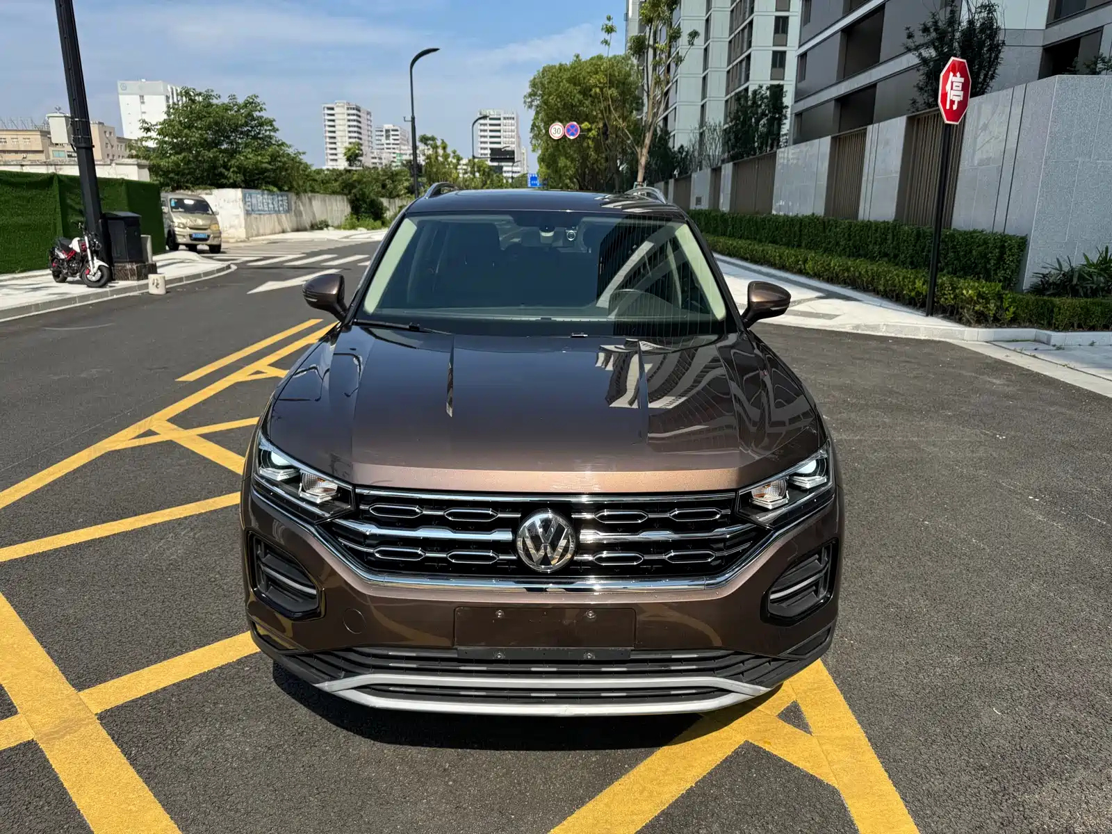 VOLKSWAGEN TAYRON 2019