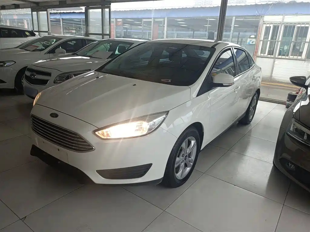 FORD FOCUS 2018