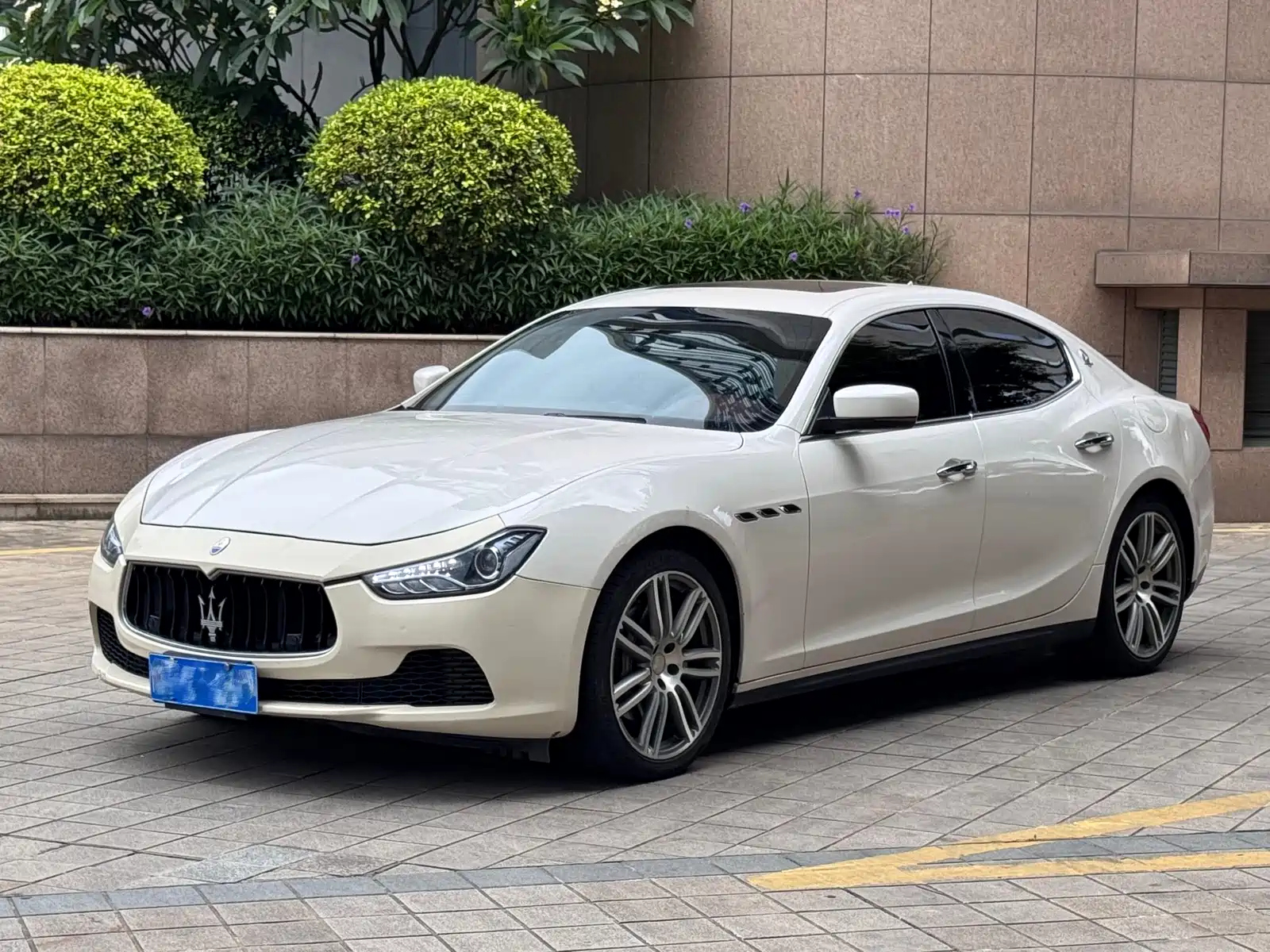 MASERATI GHIBLI 2014