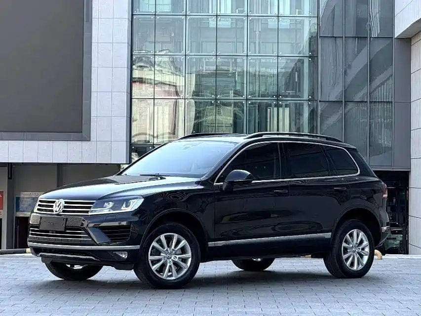 VOLKSWAGEN TOUAREG 2017
