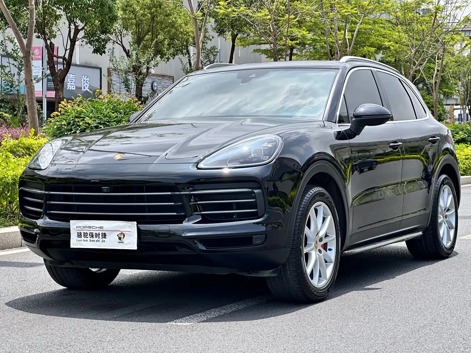 PORSCHE CAYENNE