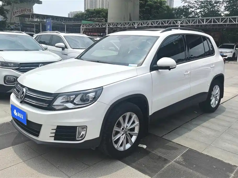 VOLKSWAGEN TIGUAN 2016