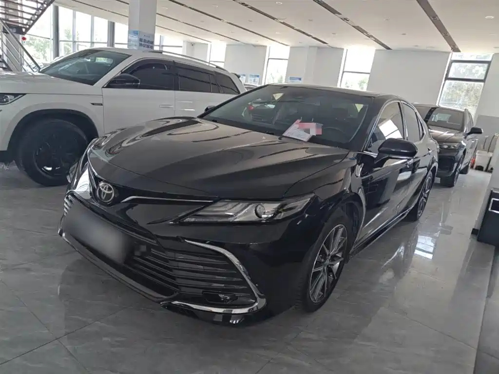 TOYOTA CAMRY 2021