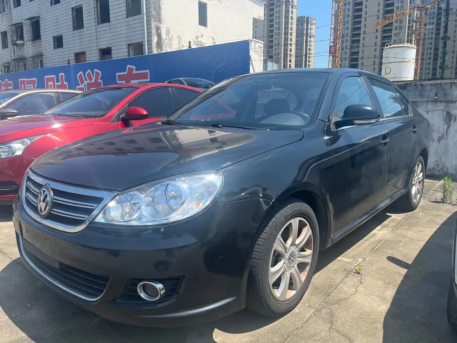VOLKSWAGEN LAVIDA 2011