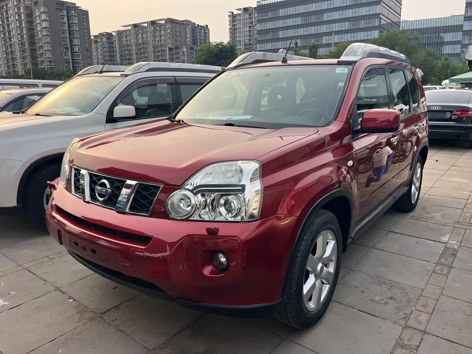 NISSAN X-TRAIL 2010