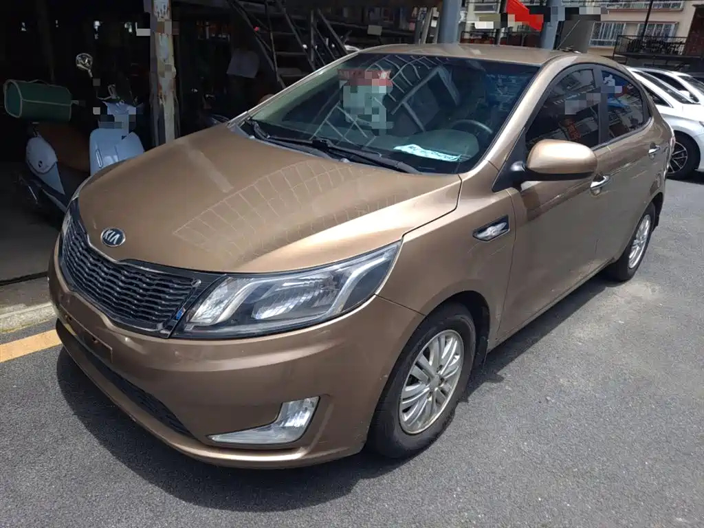 KIA K2 2012