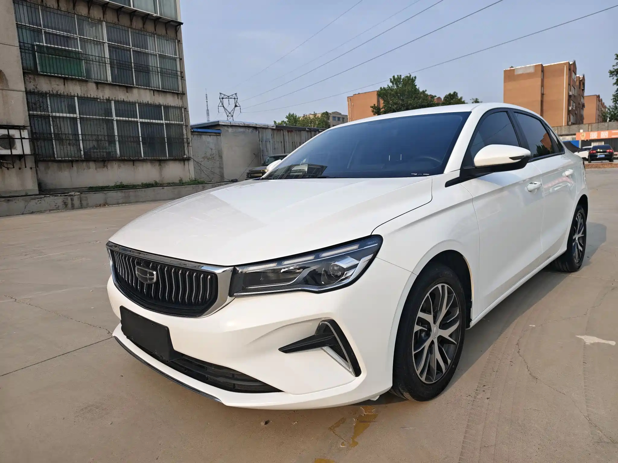 GEELY AUTO EMGRAND 2023