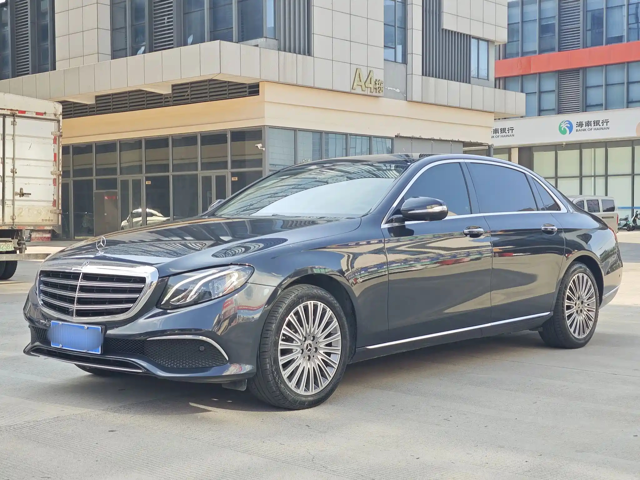 MERCEDES BENZ E-CLASS 2020