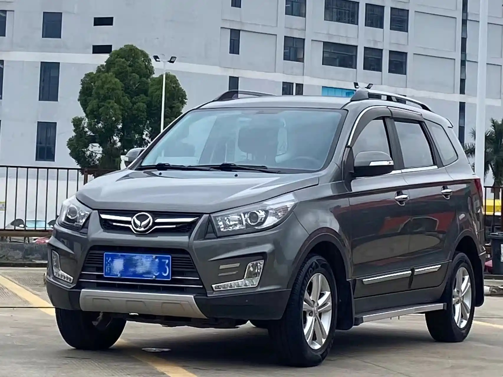 BAIC S3 2015