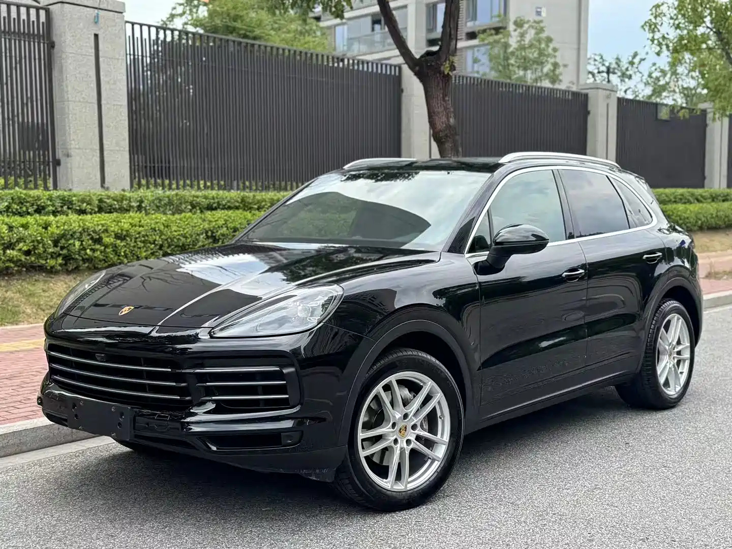 PORSCHE CAYENNE 2019