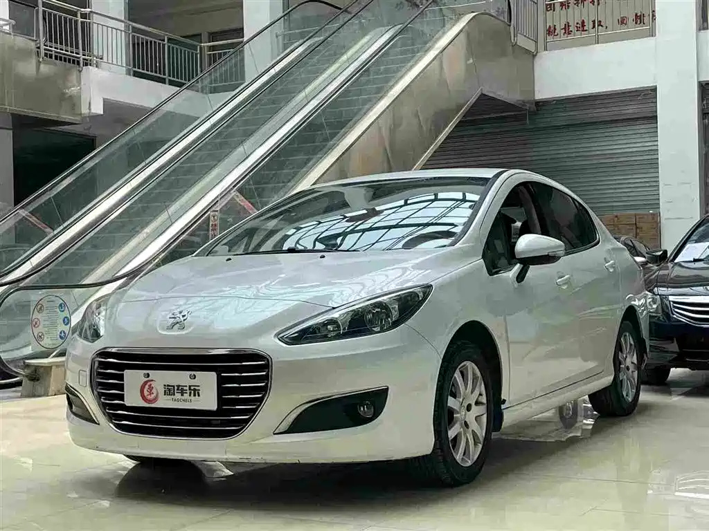 PEUGEOT 308 2016