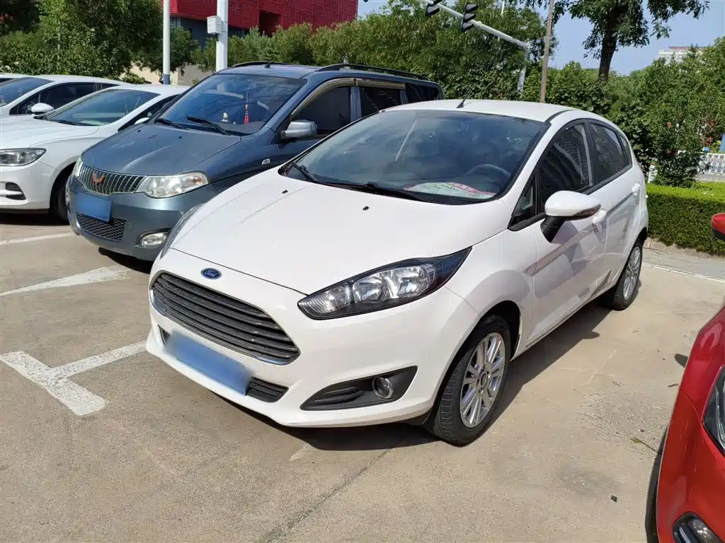 FORD FIESTA 2013