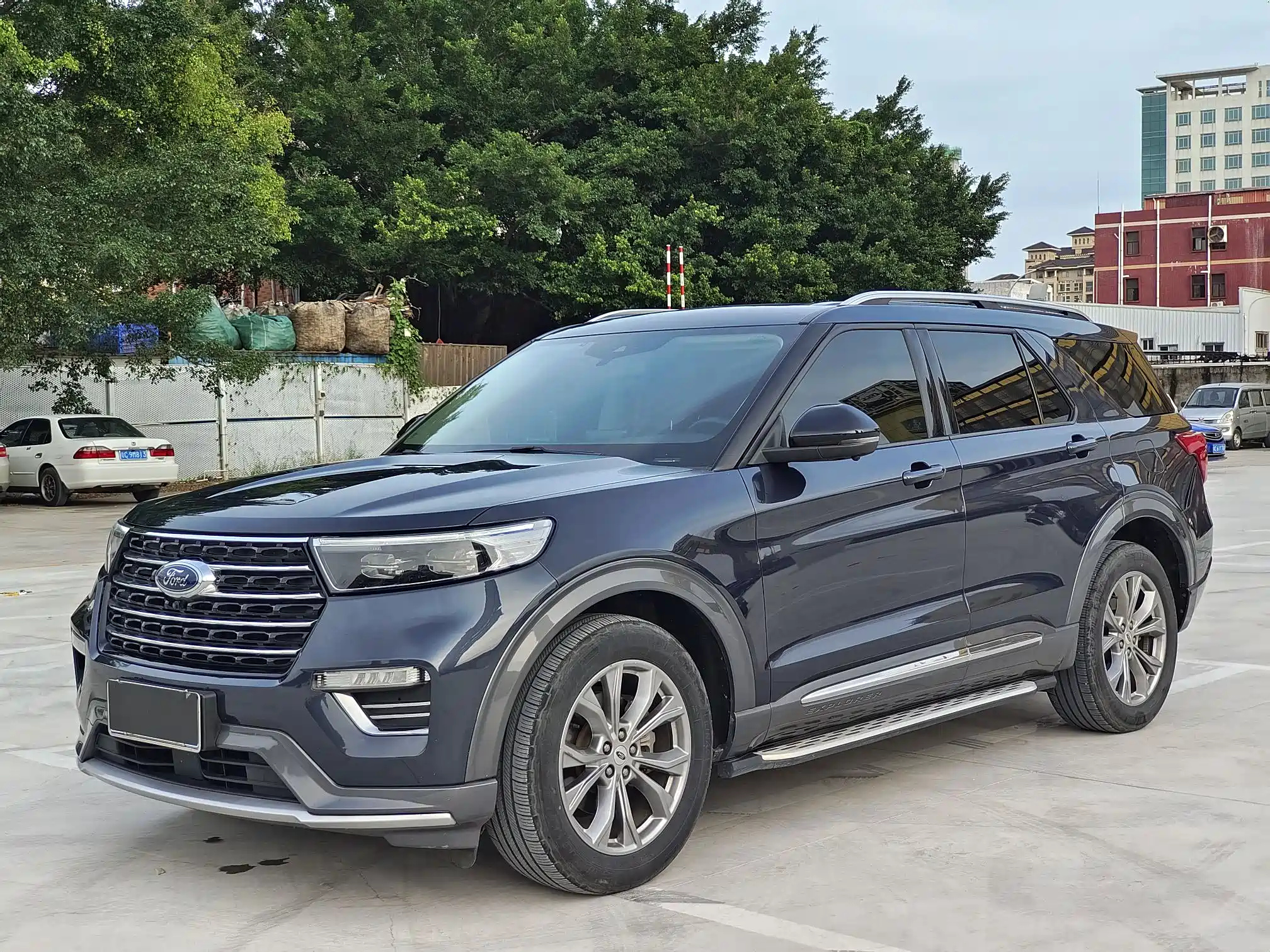 FORD EXPLORER 2020