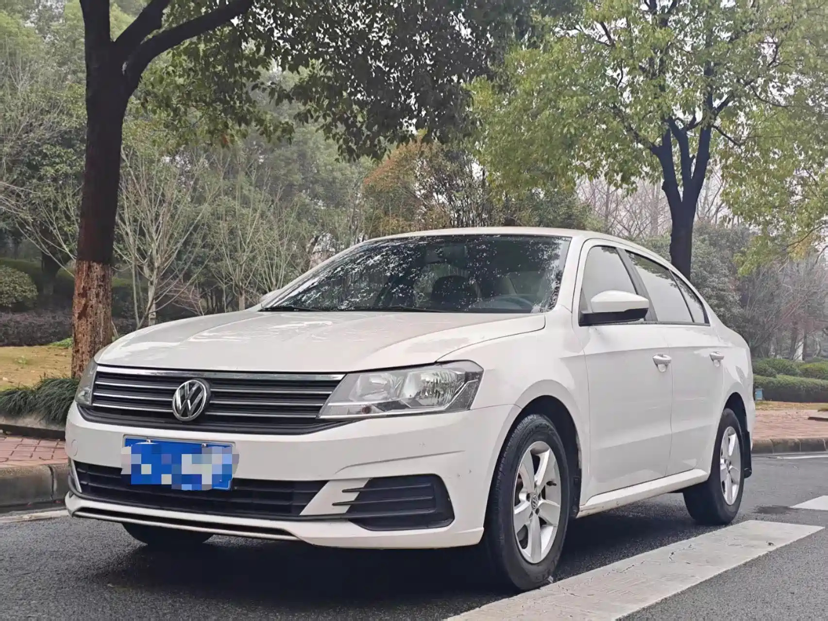 VOLKSWAGEN LAVIDA 2019