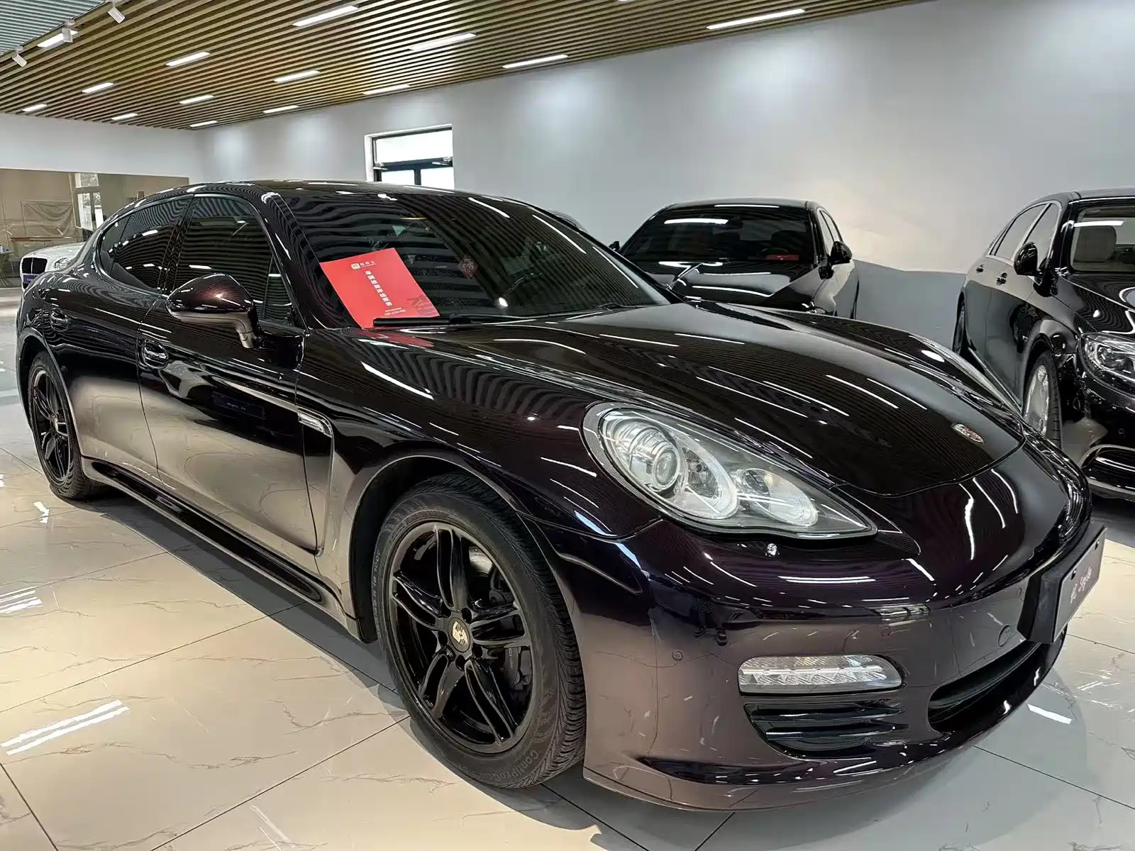 PORSCHE PANAMERA 2010