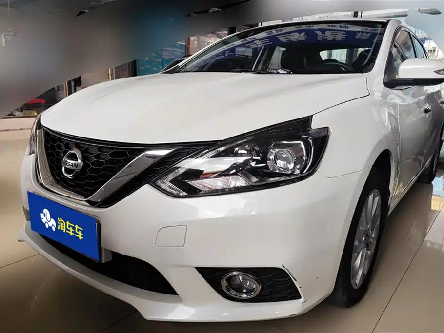 NISSAN SYLPHY 2018