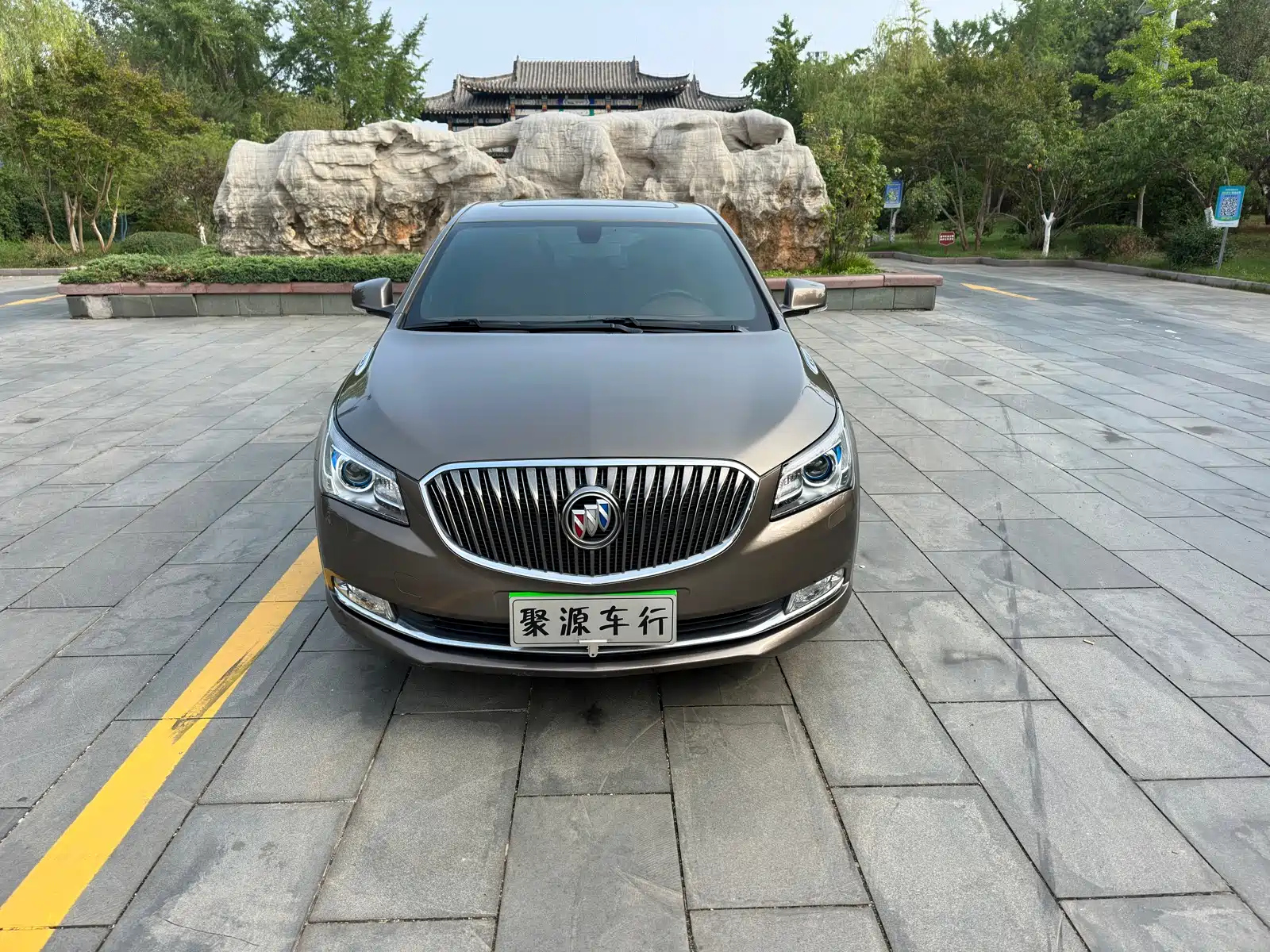 BUICK LACROSSE