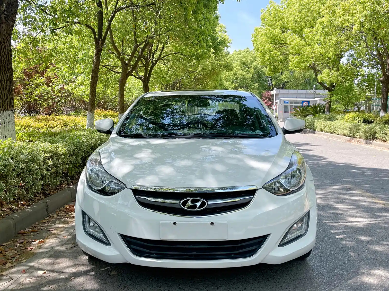 HYUNDAI ELANTRA 2015