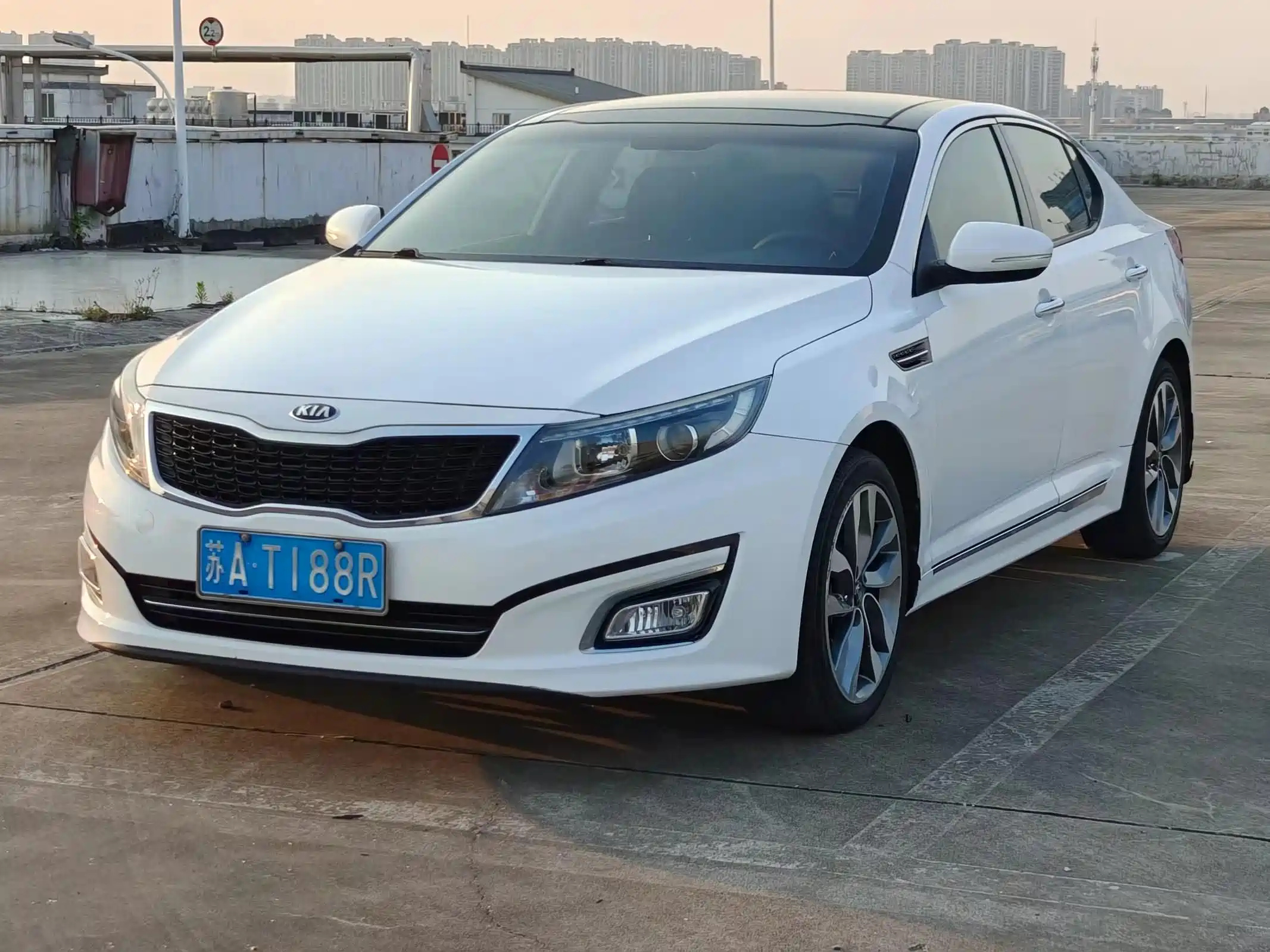 KIA K5 2015