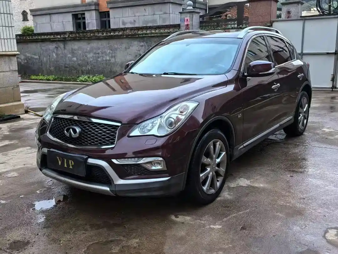 INFINITI QX50 2015
