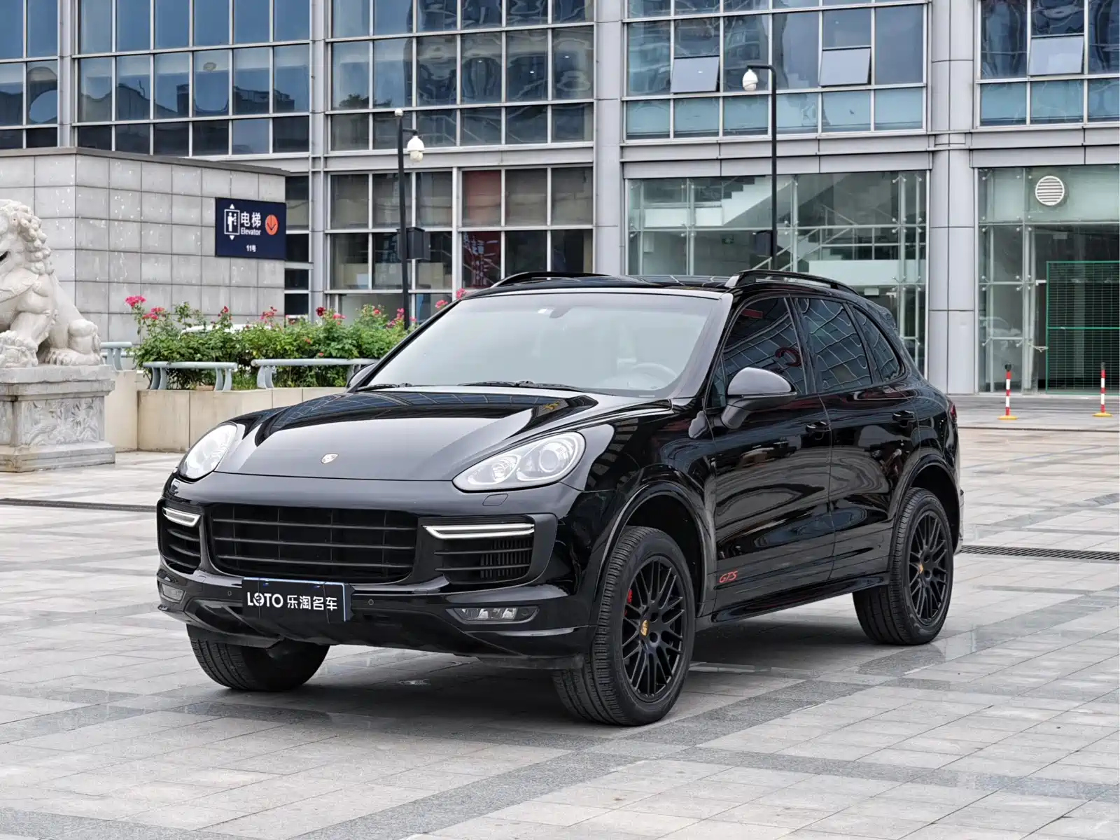 PORSCHE CAYENNE 2016
