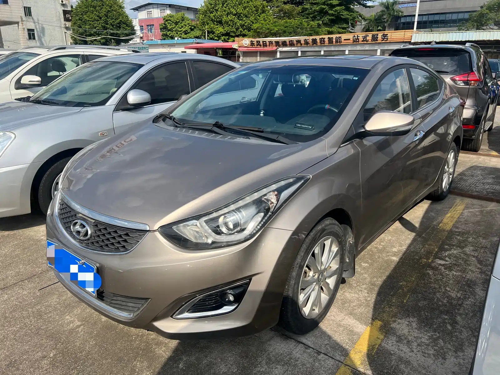 HYUNDAI ELANTRA 2016