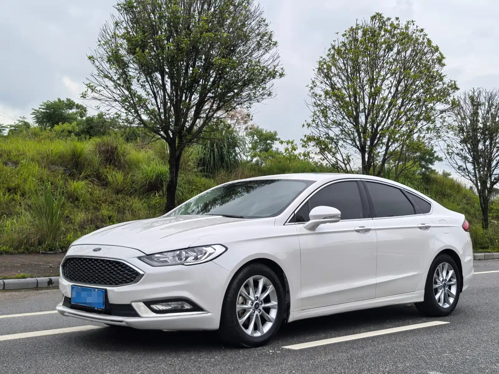 FORD MONDEO 2017