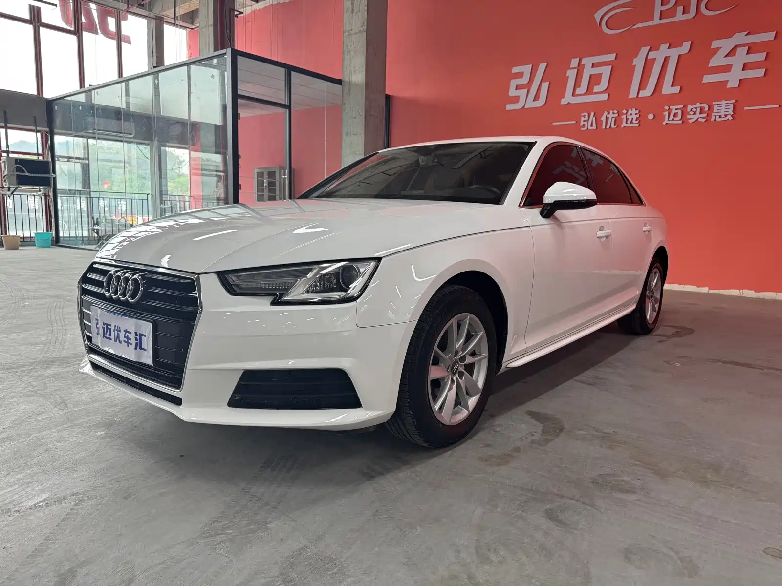 AUDI A4L 2017