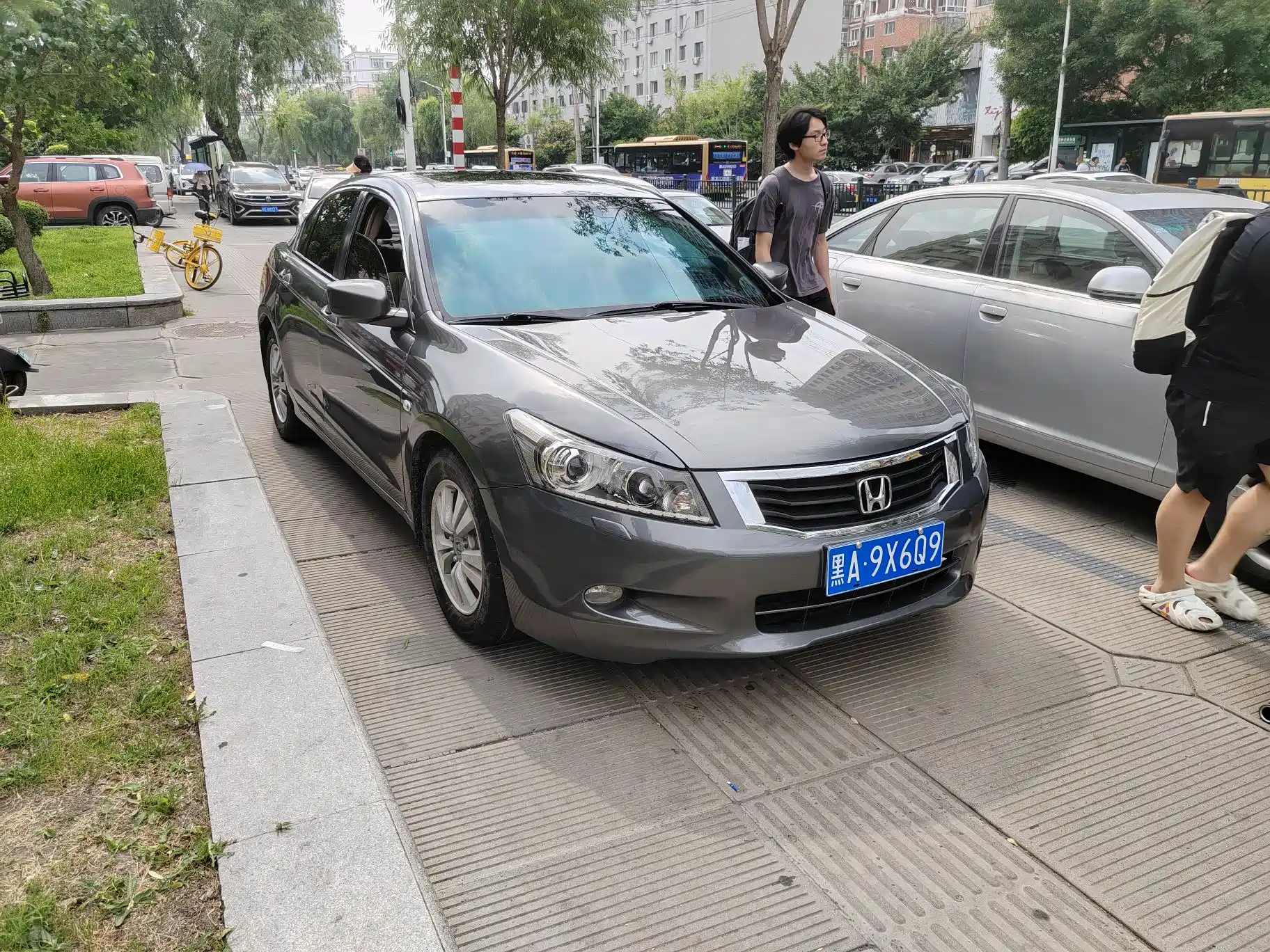 HONDA ACCORD 2009