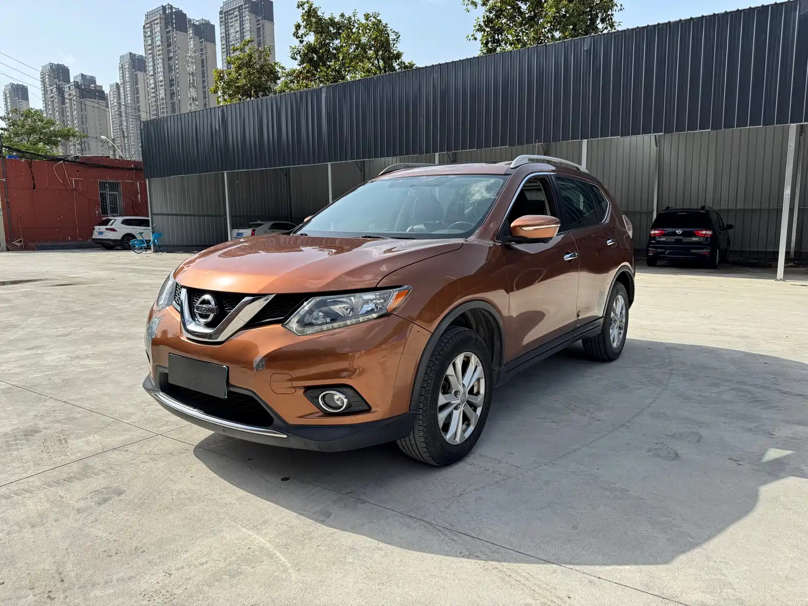 NISSAN X-TRAIL 2014