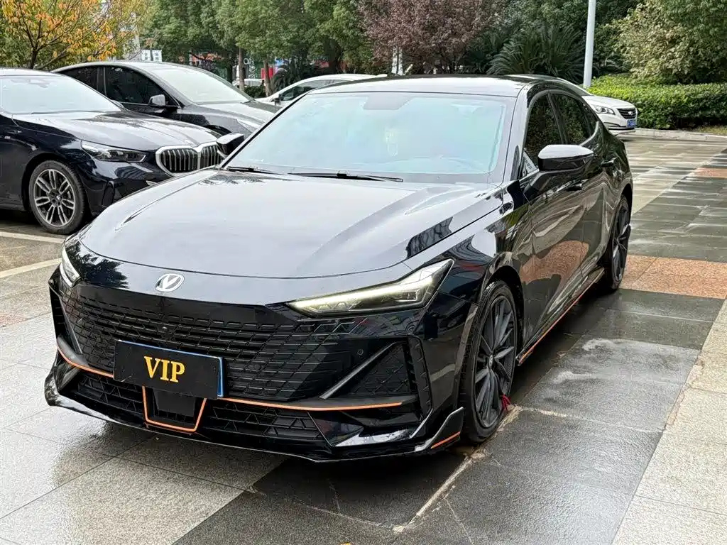 CHANGAN UNI-V 2023