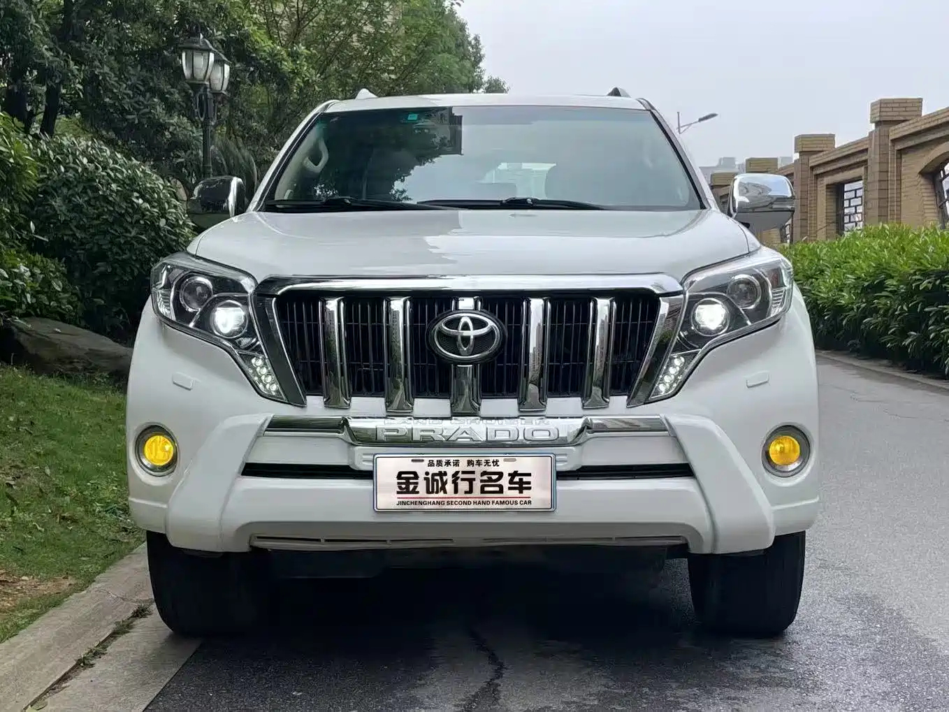 TOYOTA PRADO 2010