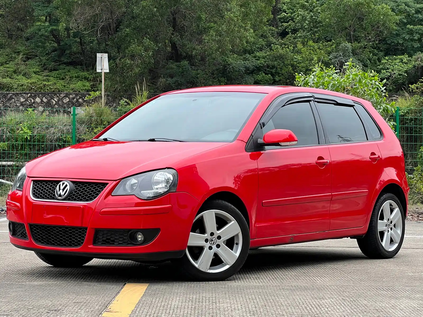 VOLKSWAGEN POLO 2009