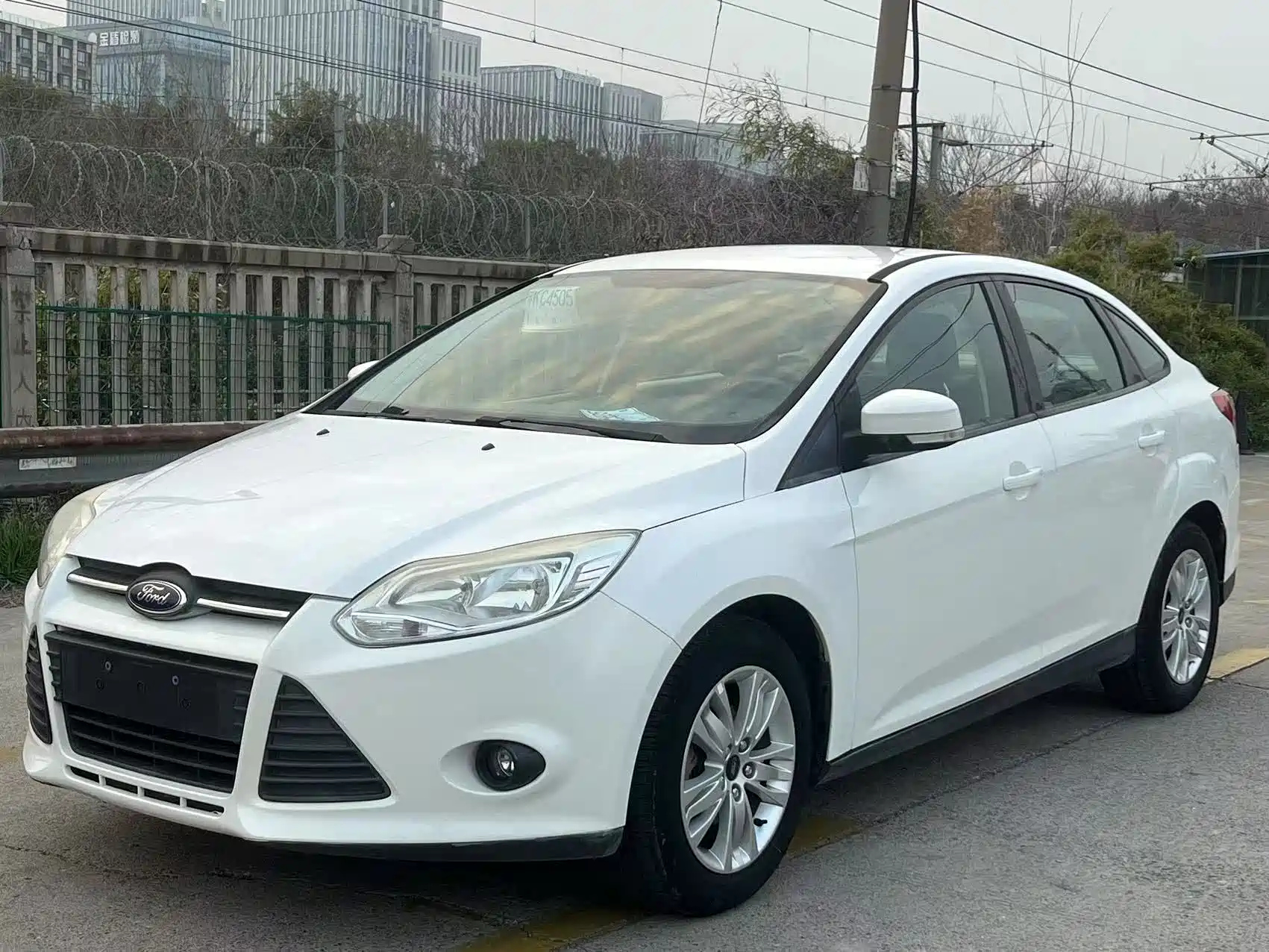 FORD FOCUS 2012