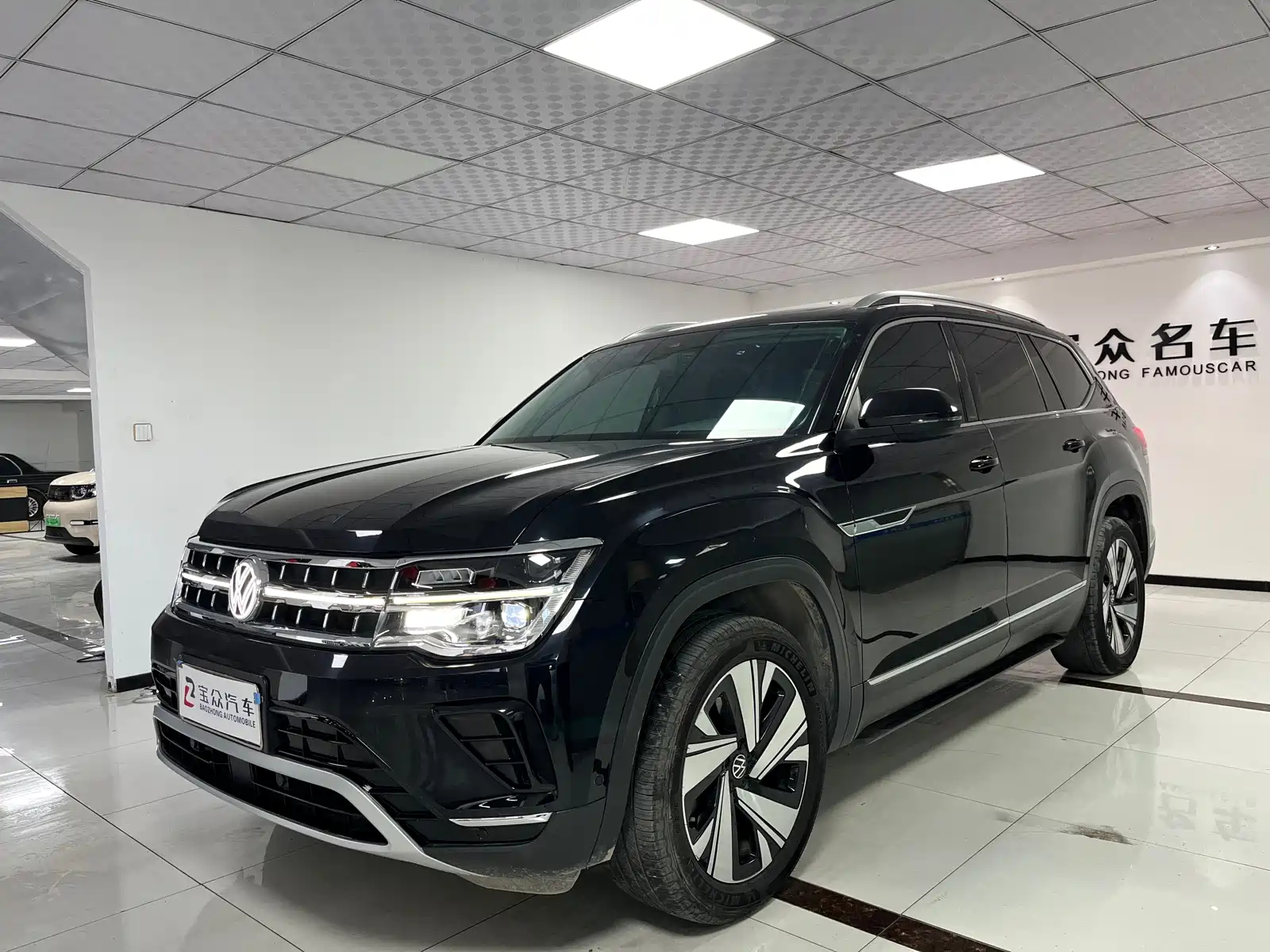 VOLKSWAGEN TOURAN 2022