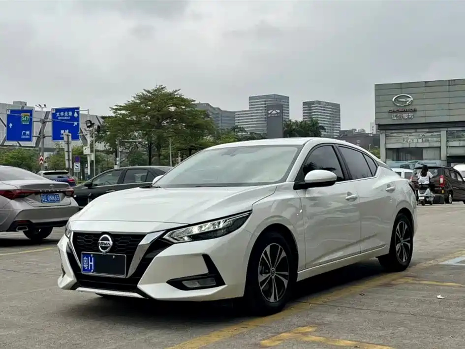NISSAN SYLPHY 2022