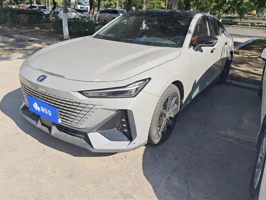 CHANGAN UNI-V 2022