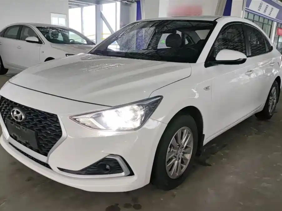 HYUNDAI CELESTA 2018