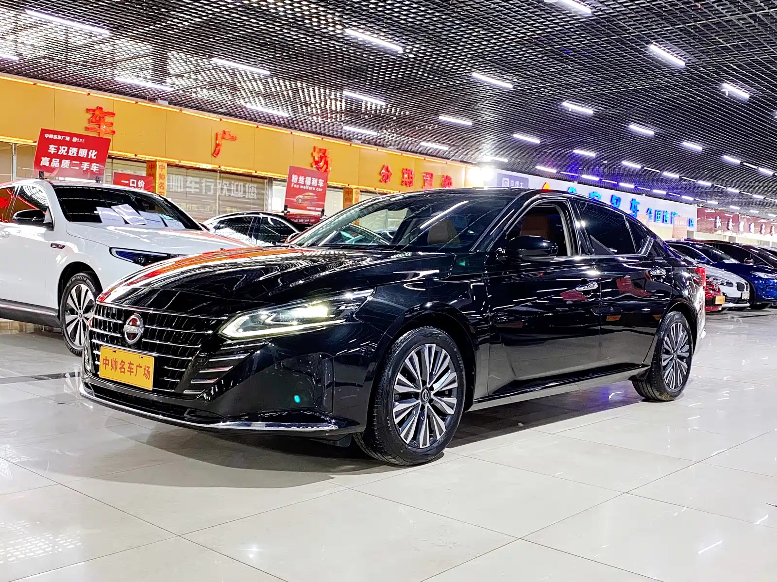 NISSAN TEANA 2022