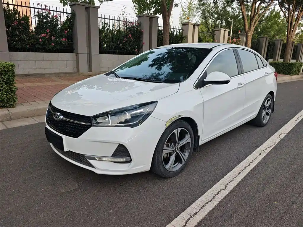 CHERY ARRIZO 5 2019