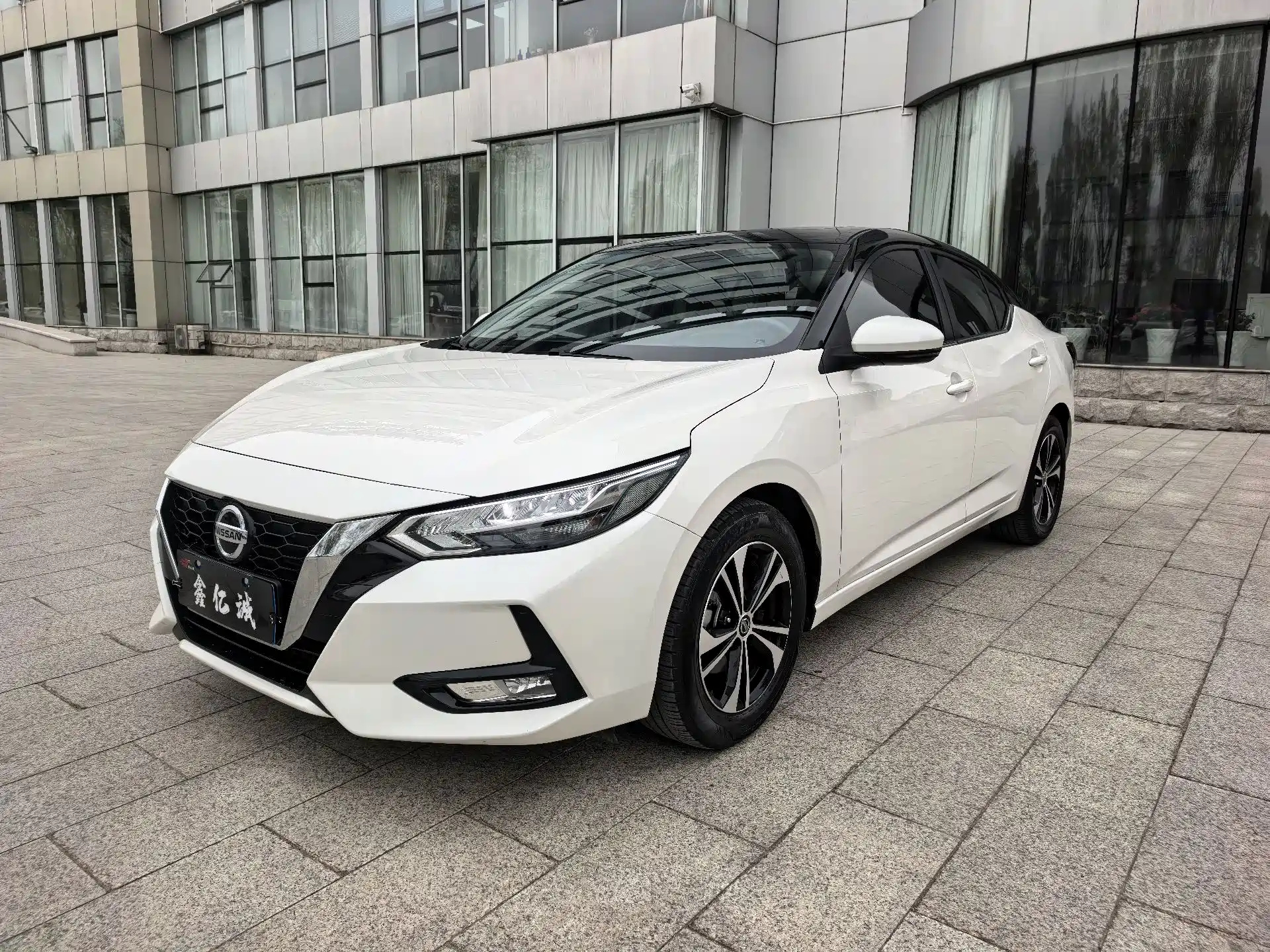 NISSAN SYLPHY 2022